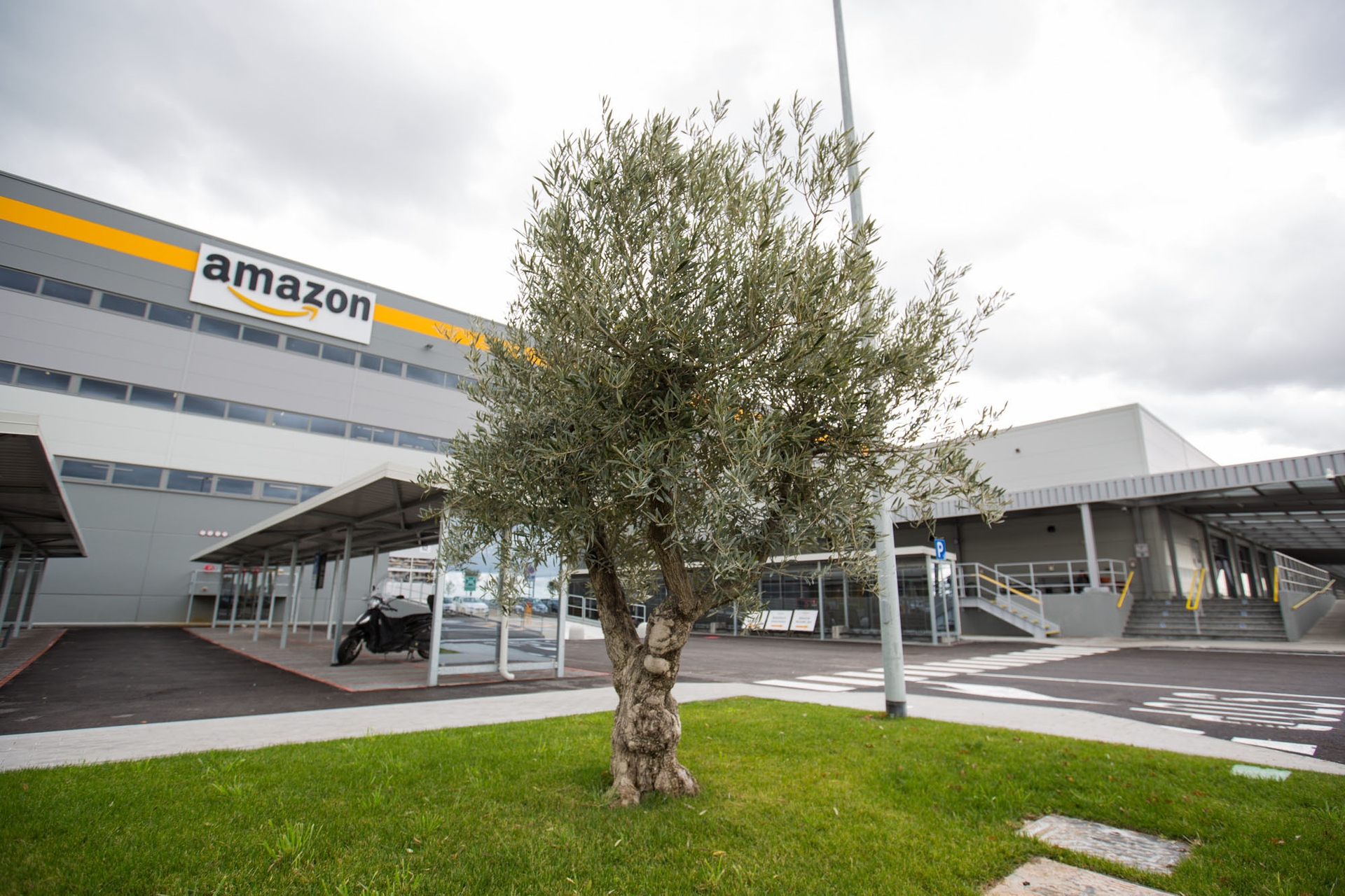 Outside view of an Amazon Italy fulfillment center 